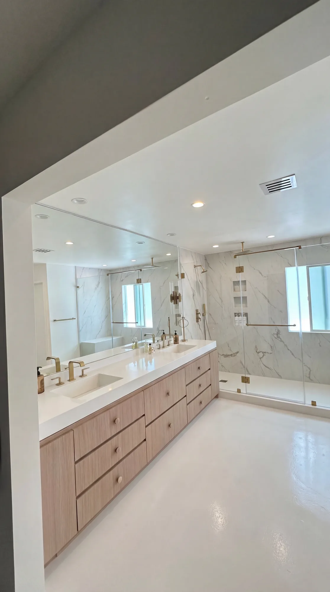 Contemporary Bathrooms — Ellada Mesveliani Interiors
