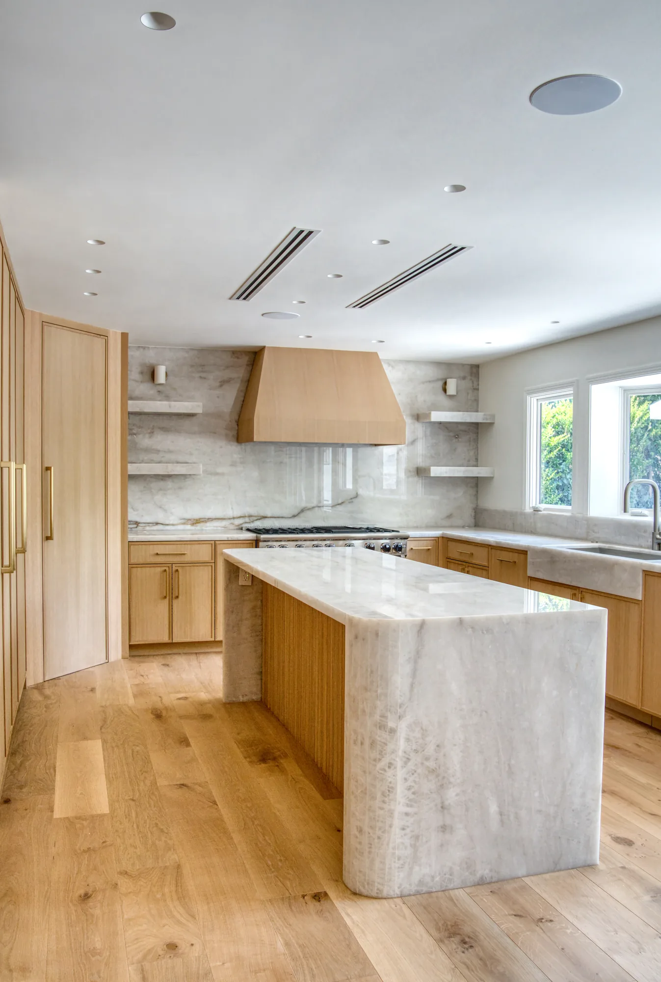 Kitchens — Ellada Mesveliani Interiors